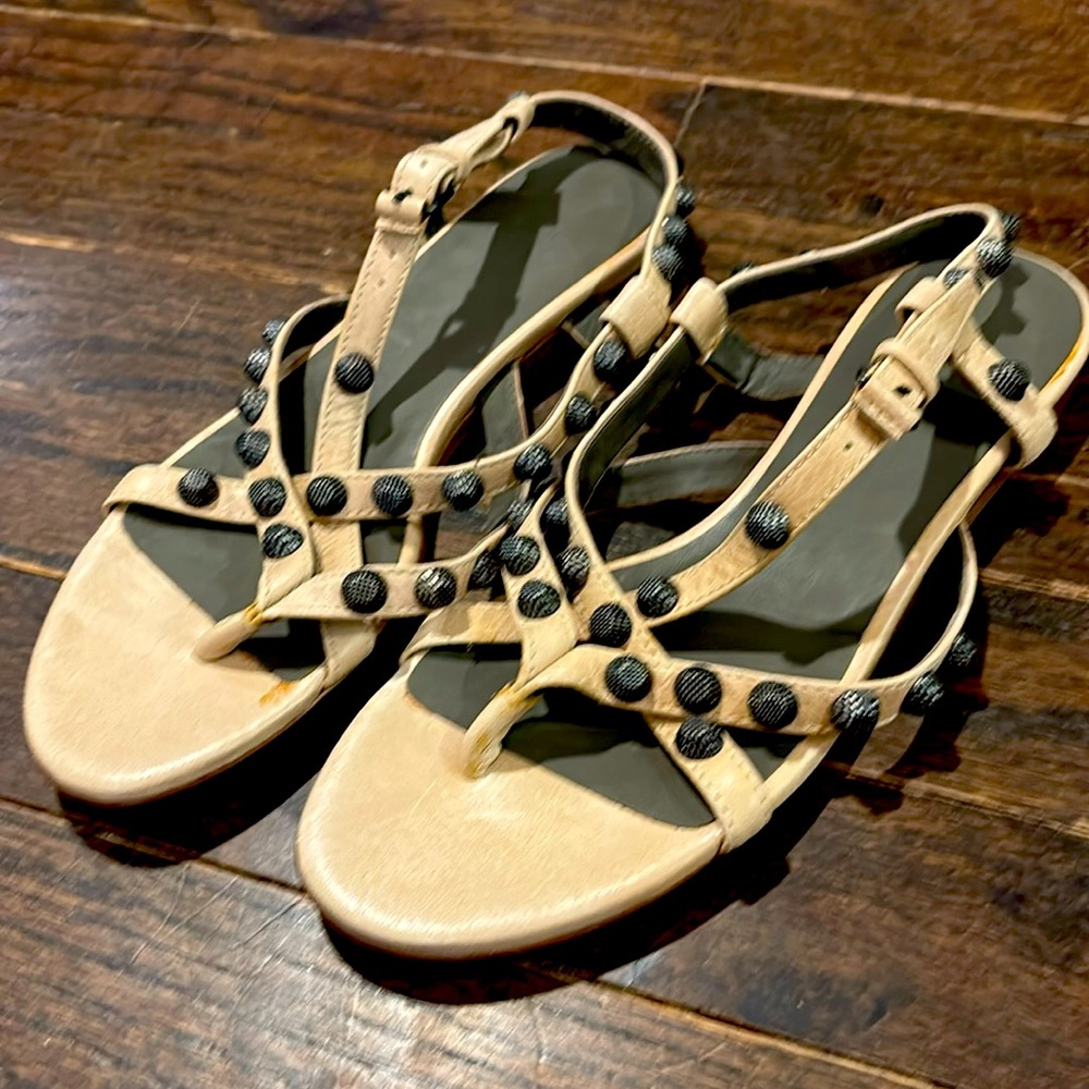 BALENCIAGA sandals size 36